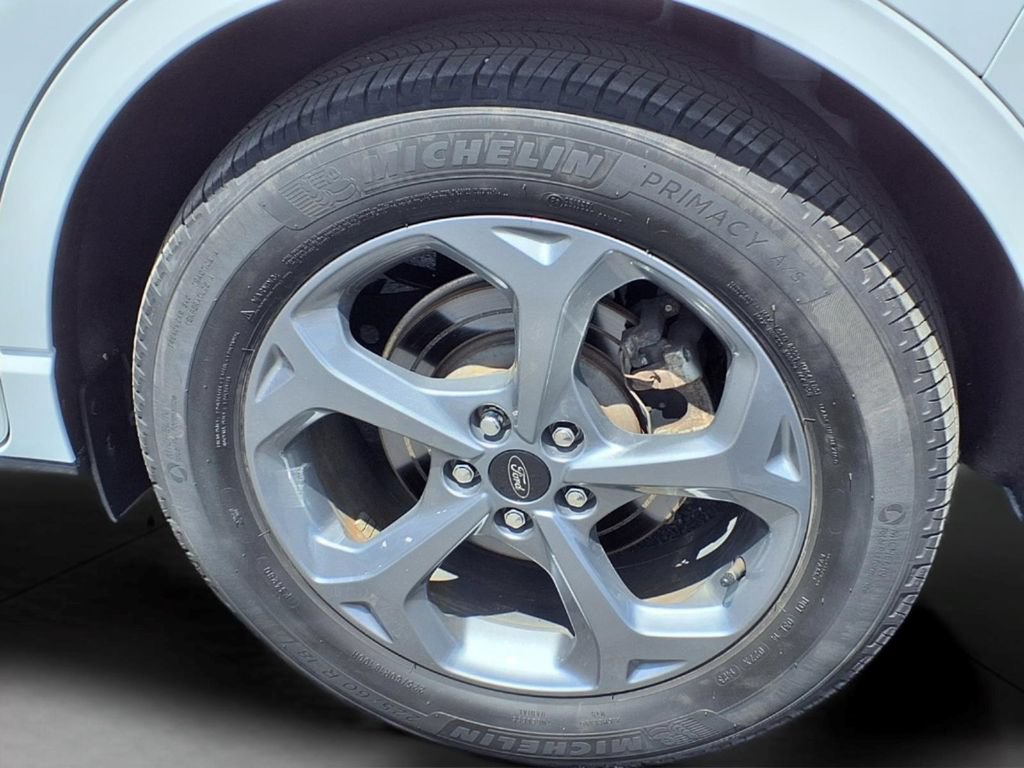 Certified 2023 Ford Escape ST-Line w/ Tech Pack #1 FWD image 8