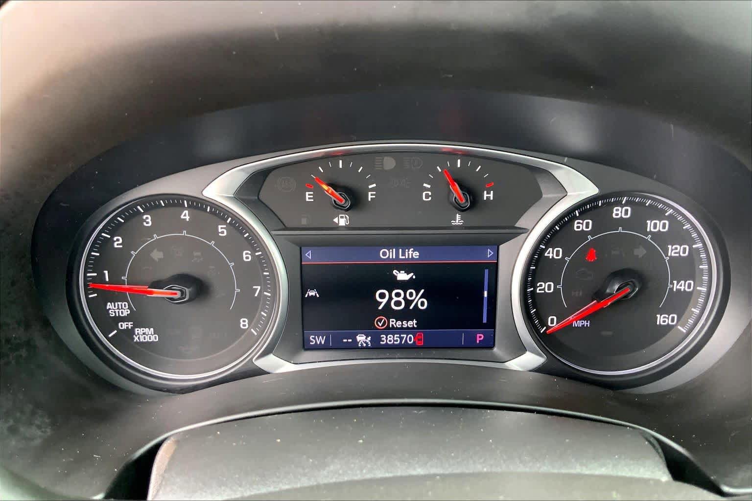 Used 2022 GMC Terrain SLT FWD image 26