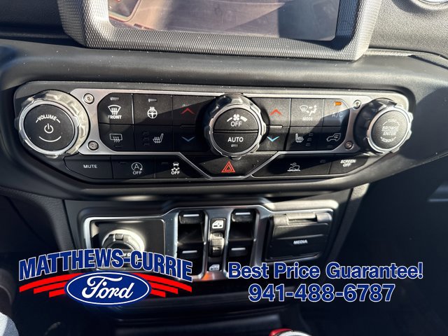 Used 2023 Jeep Gladiator Overland w/ Popular Equipment Package AWD/4WD image 22