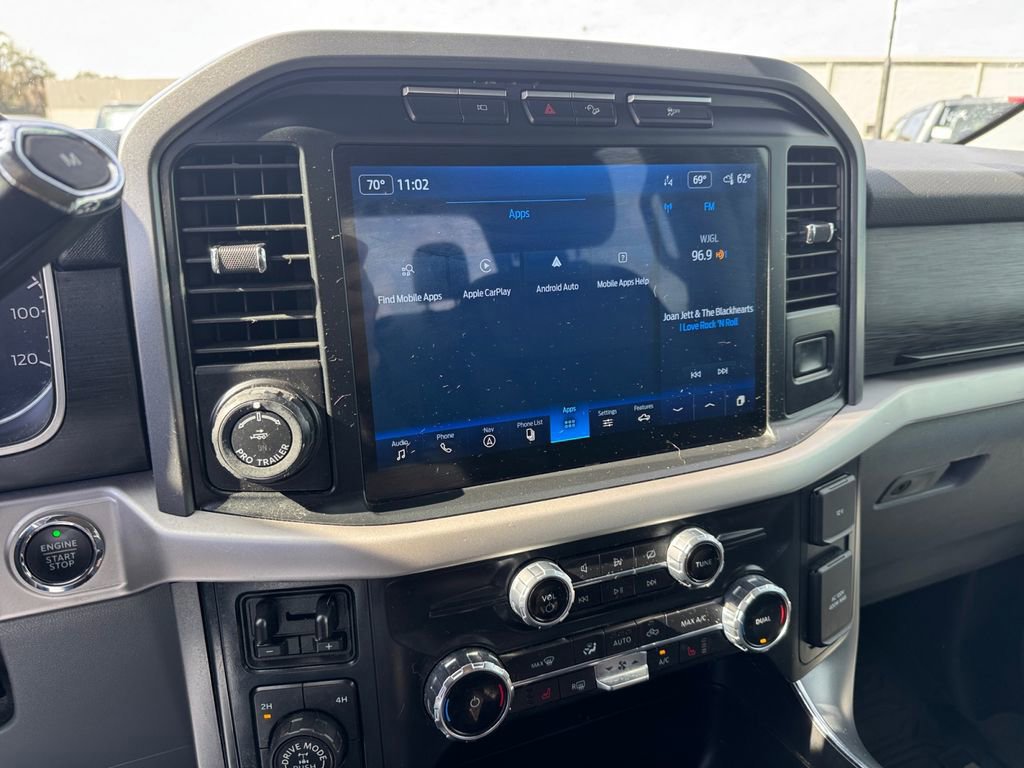 Certified 2022 Ford F150 XLT w/ Equipment Group 302A High image 38