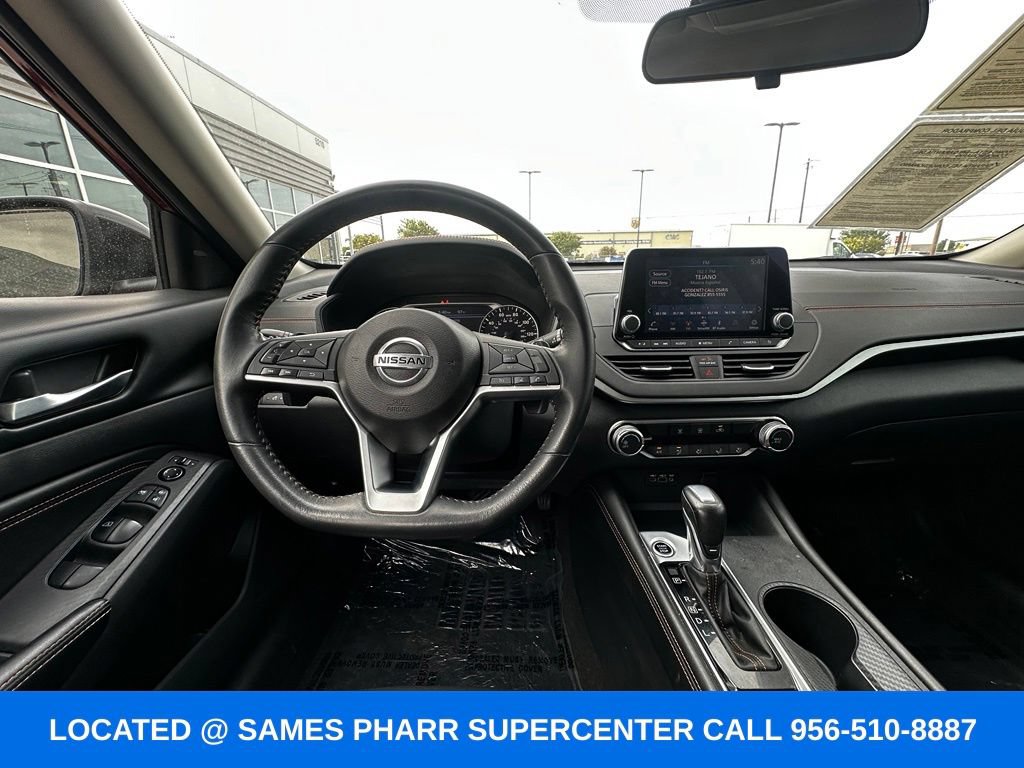 Used 2022 Nissan Altima 2.5 SR FWD image 11