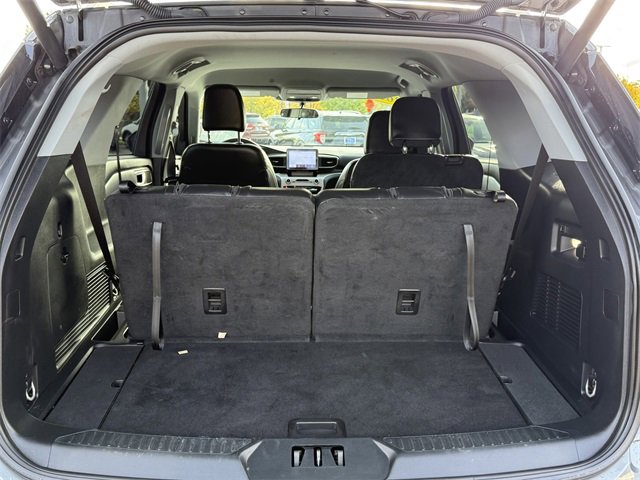 Certified 2023 Ford Explorer XLT w/ Equipment Group 202A image 27