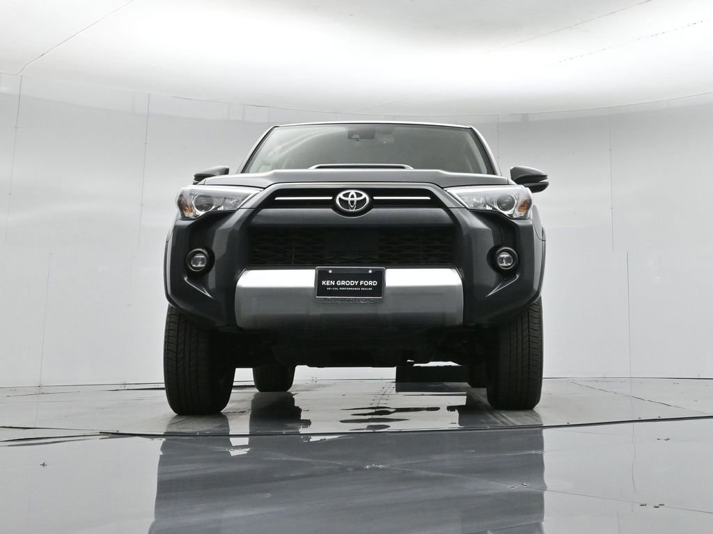 Used 2024 Toyota 4Runner TRD Off-Road Premium image 31