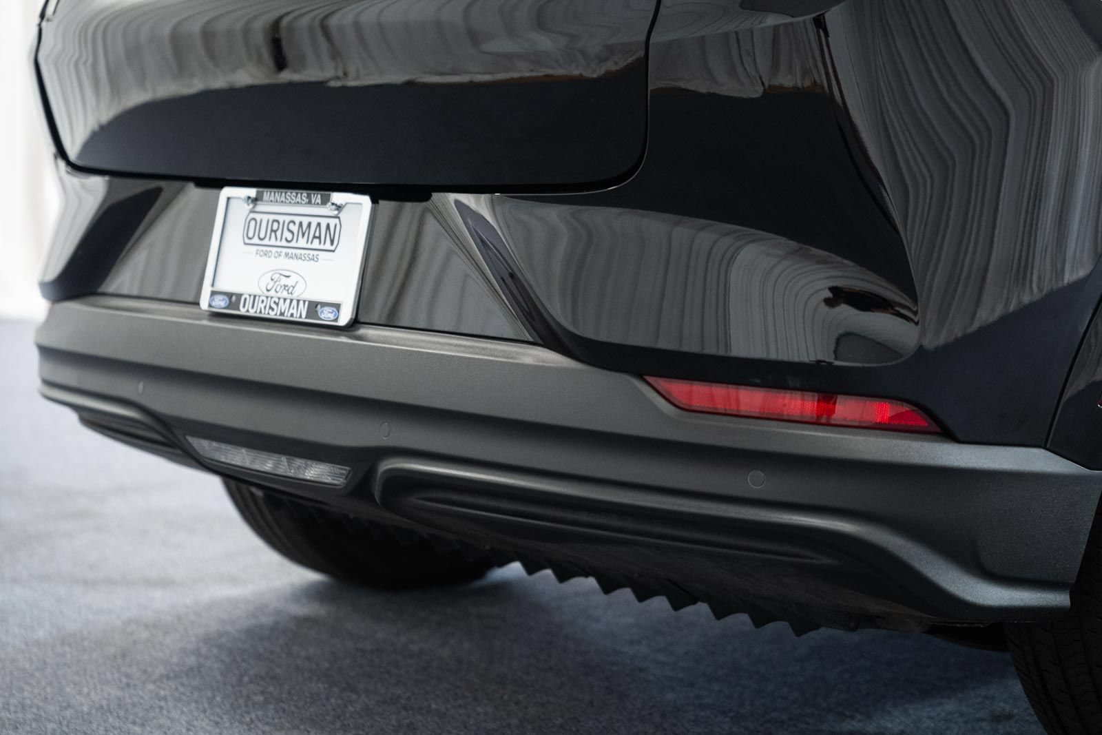 Certified 2025 Ford Mustang Mach-E Premium AWD/4WD image 7
