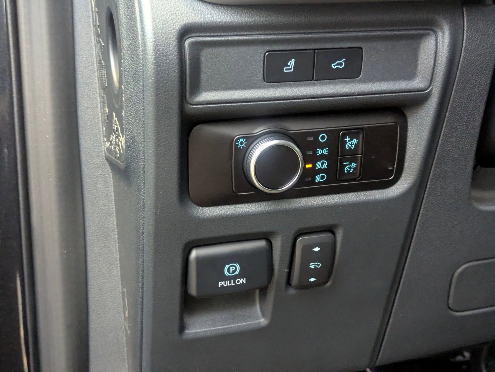 Certified 2023 Ford Expedition XLT image 19