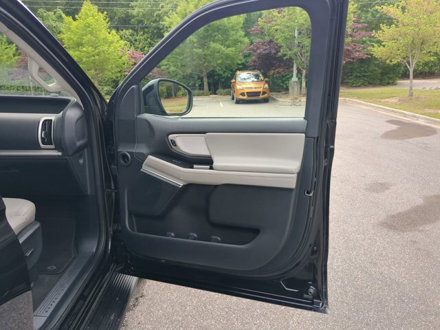 Certified 2025 Ford Expedition Max Active RWD image 35