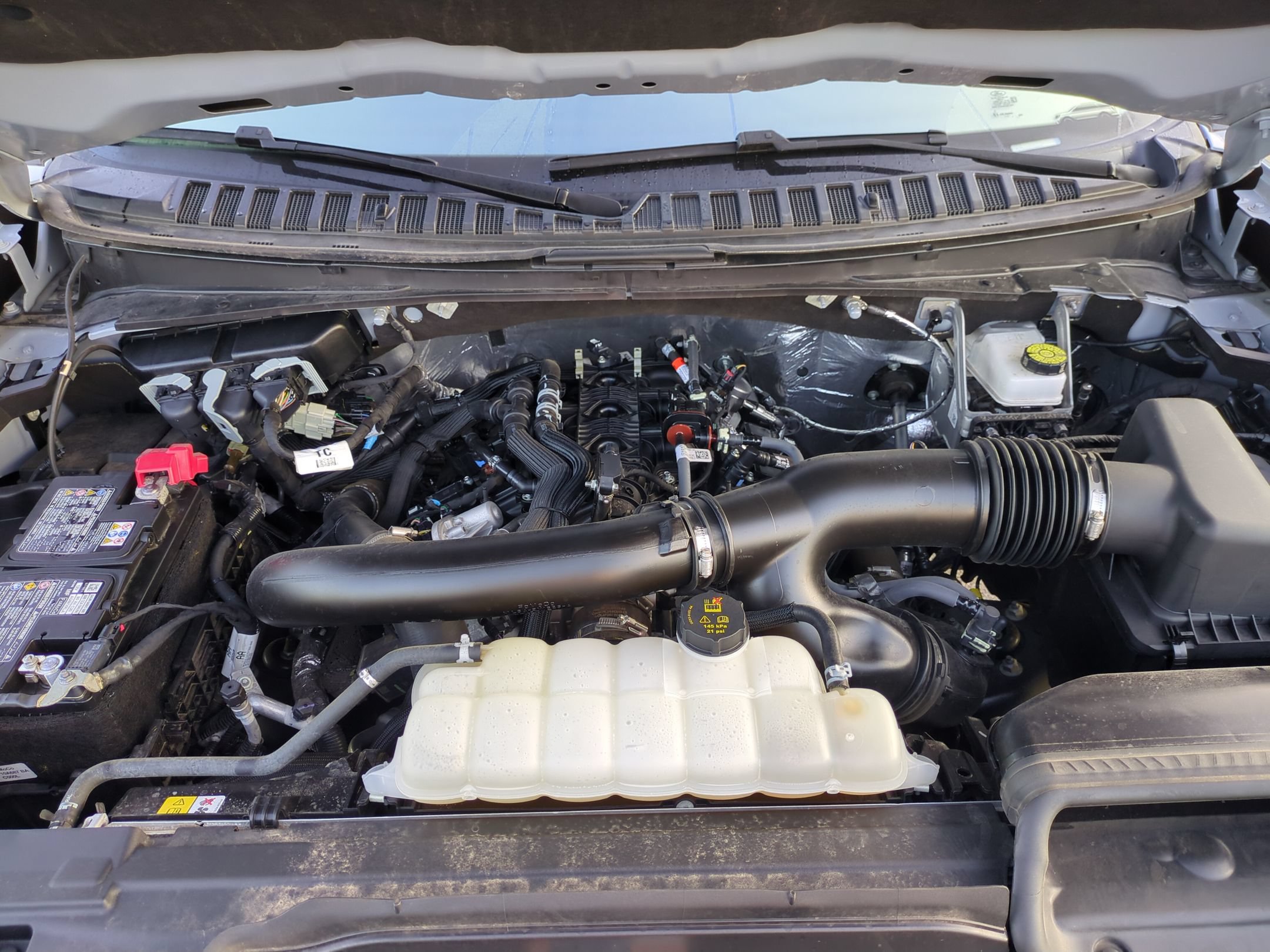 Certified 2025 Ford Expedition Active AWD/4WD image 41