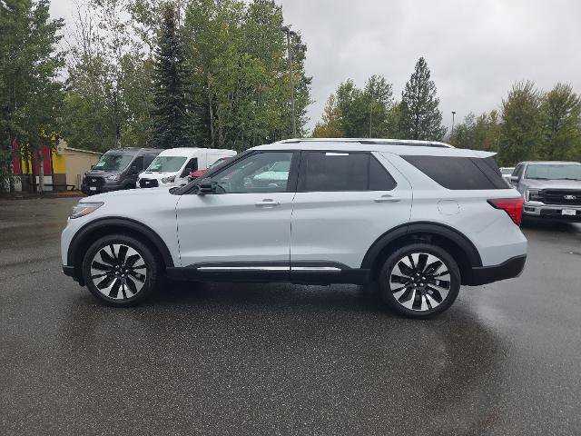 Certified 2025 Ford Explorer Platinum w/ LUX Leather Package AWD/4WD image 5