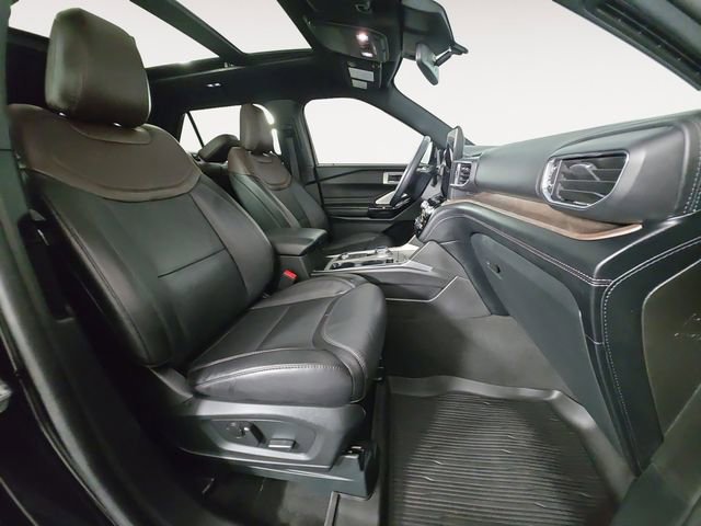 Certified 2023 Ford Explorer Platinum w/ Technology Package image 15