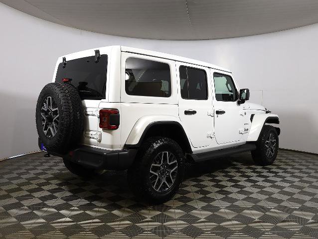 Used 2024 Jeep Wrangler Unlimited Sahara w/ Safety Group image 4