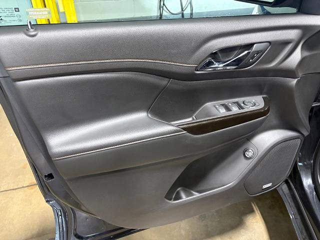 Used 2020 GMC Acadia AT4 w/ Trailering Package AWD/4WD image 23