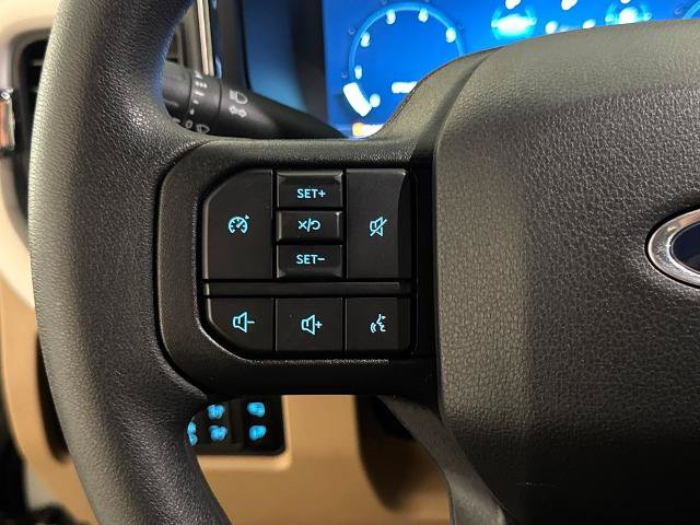 Certified 2026 Ford F250 XLT w/ XLT Premium Package AWD/4WD image 15