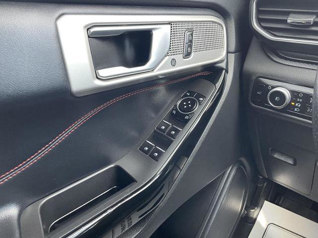 Certified 2023 Ford Explorer ST-Line w/ Class IV Trailer Tow Package image 33