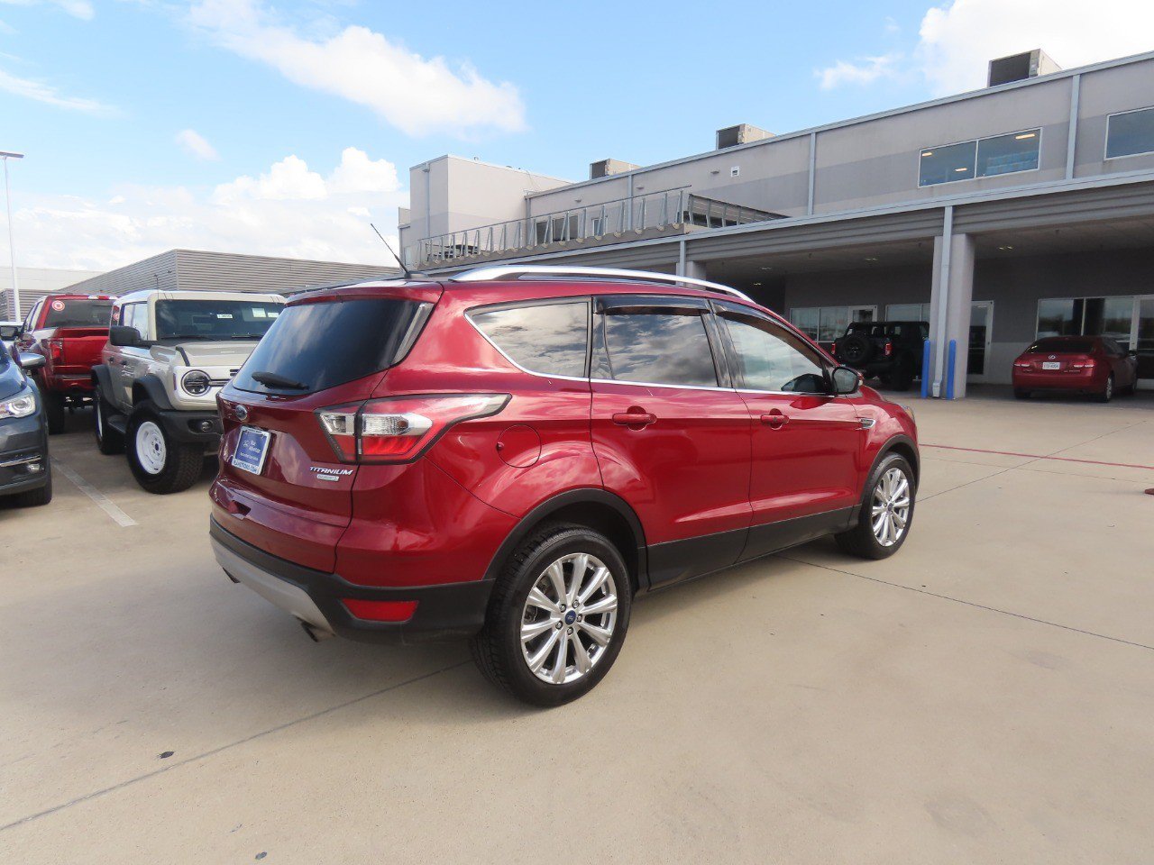 Certified 2017 Ford Escape Titanium FWD image 9