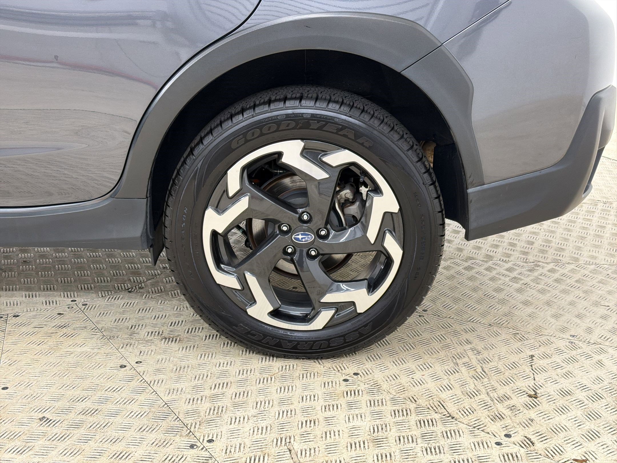 Used 2023 Subaru Crosstrek 2.5i Limited w/ Moonroof Package AWD/4WD image 11