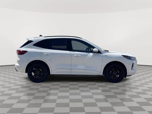 Certified 2023 Ford Escape ST-Line Elite w/ Premium Technology Package AWD/4WD image 6