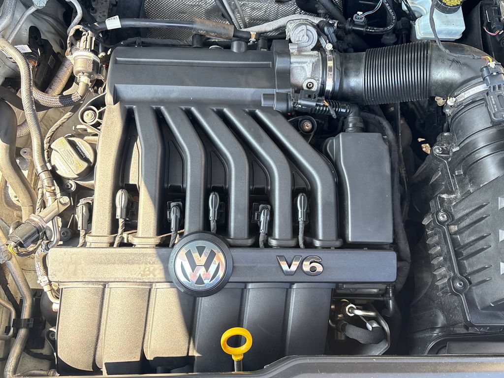 Used 2018 Volkswagen Atlas SEL AWD/4WD image 3