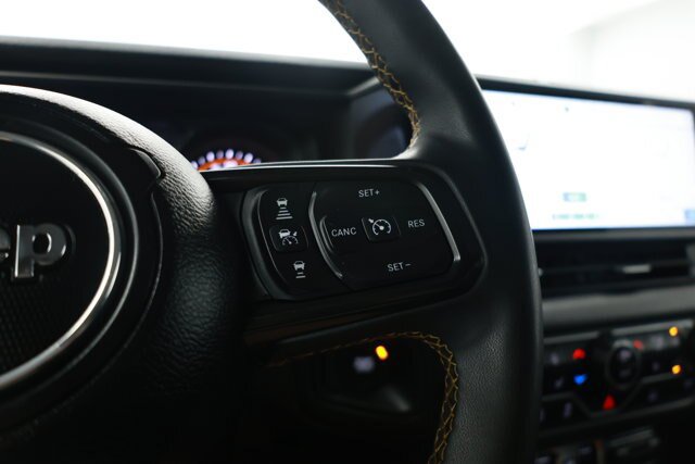 Used 2024 Jeep Wrangler Unlimited Sport AWD/4WD image 40