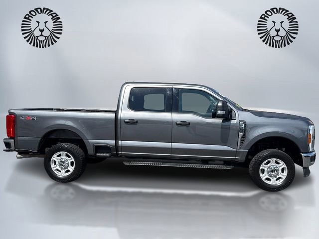 Certified 2025 Ford F250 XLT w/ Snow Plow Prep Package AWD/4WD image 6