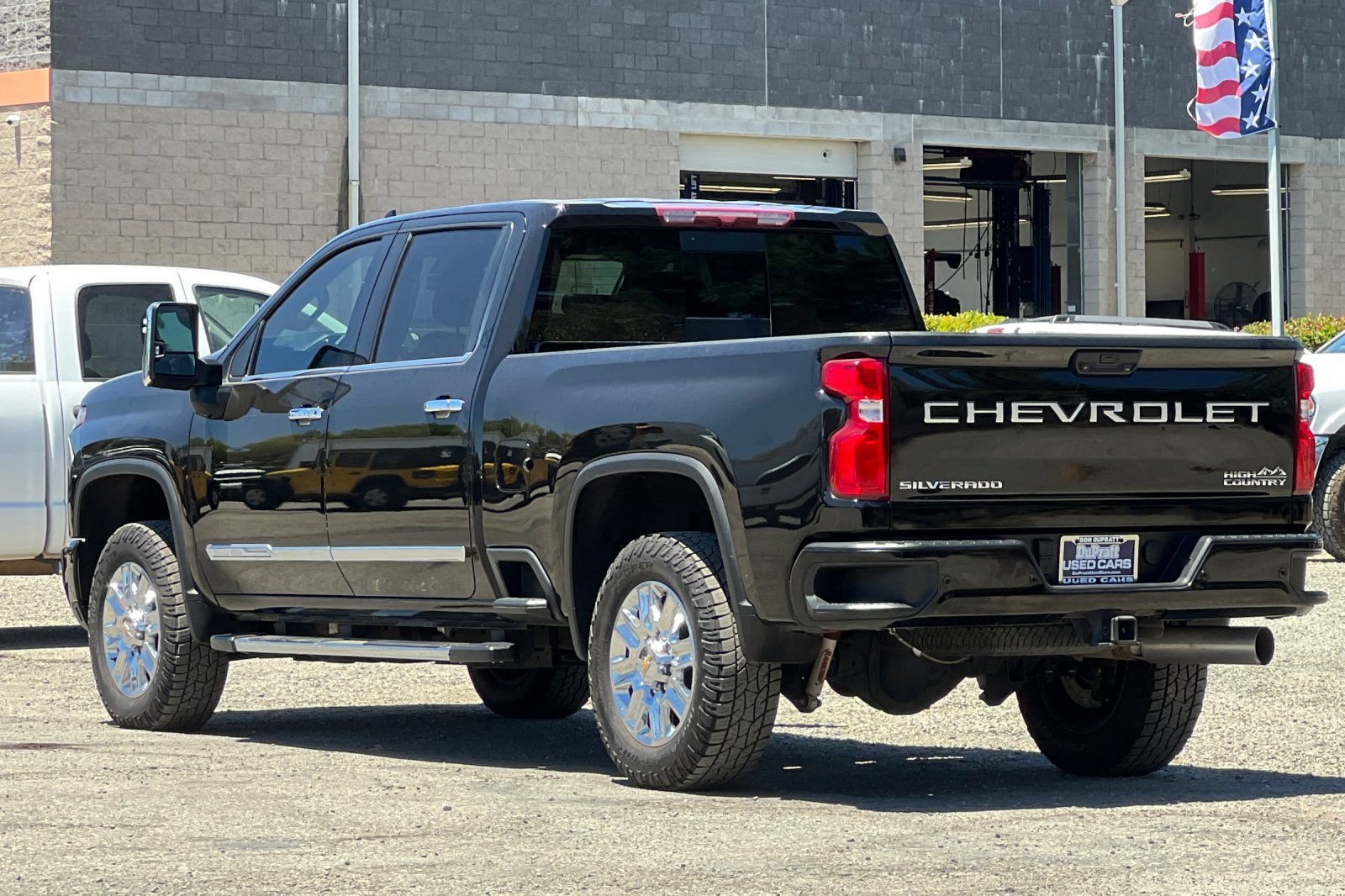Used 2024 Chevrolet Silverado 2500 High Country AWD/4WD image 6