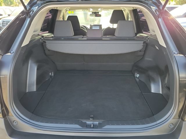 Used 2019 Toyota RAV4 LE w/ Carpet Mat Package FWD image 20