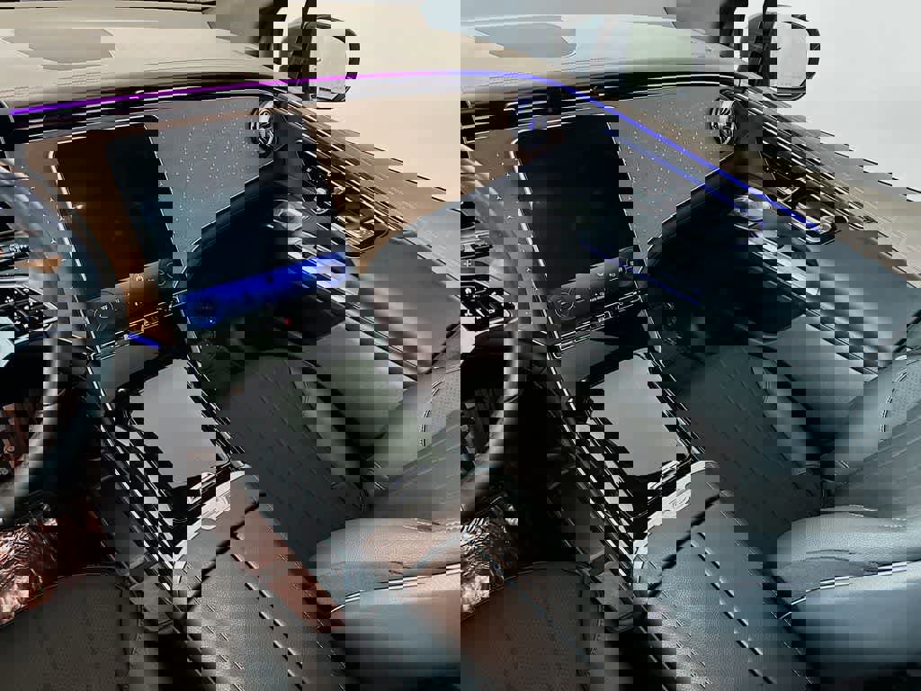 Used 2023 Mercedes-Benz EQE 350+ 4MATIC SUV image 13