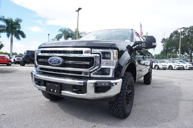 Certified 2021 Ford F250 Lariat w/ Tremor Off-Road Package AWD/4WD image 23