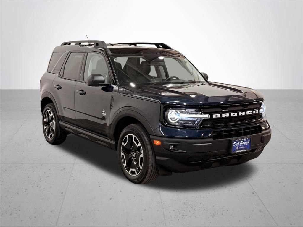 Certified 2023 Ford Bronco Sport Outer Banks AWD/4WD image 9