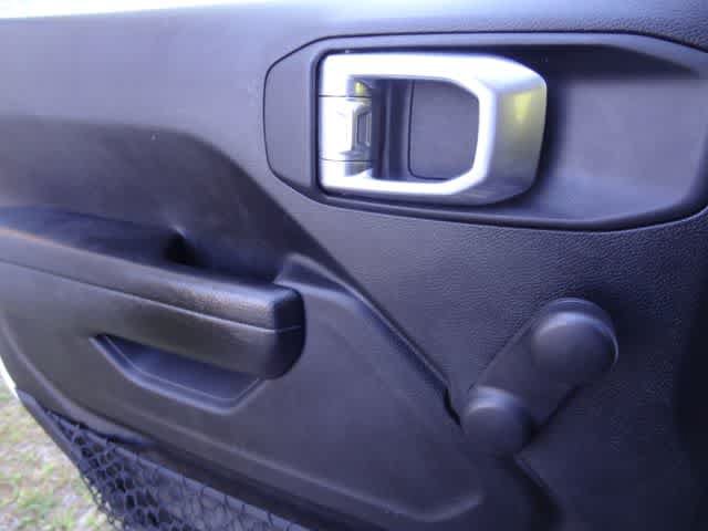 Used 2021 Jeep Wrangler Unlimited Sport AWD/4WD image 14