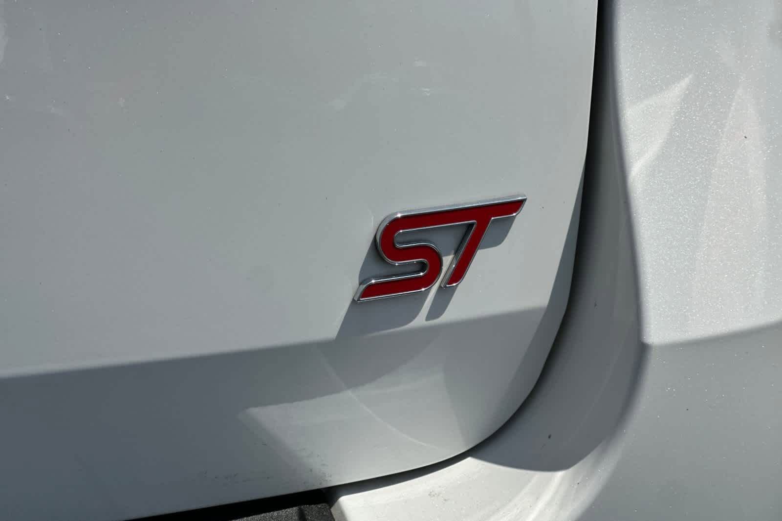 Certified 2025 Ford Explorer ST AWD/4WD image 29