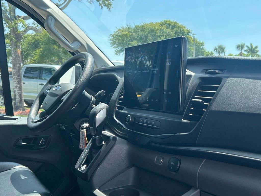 Certified 2024 Ford Transit 350 Low Roof image 25