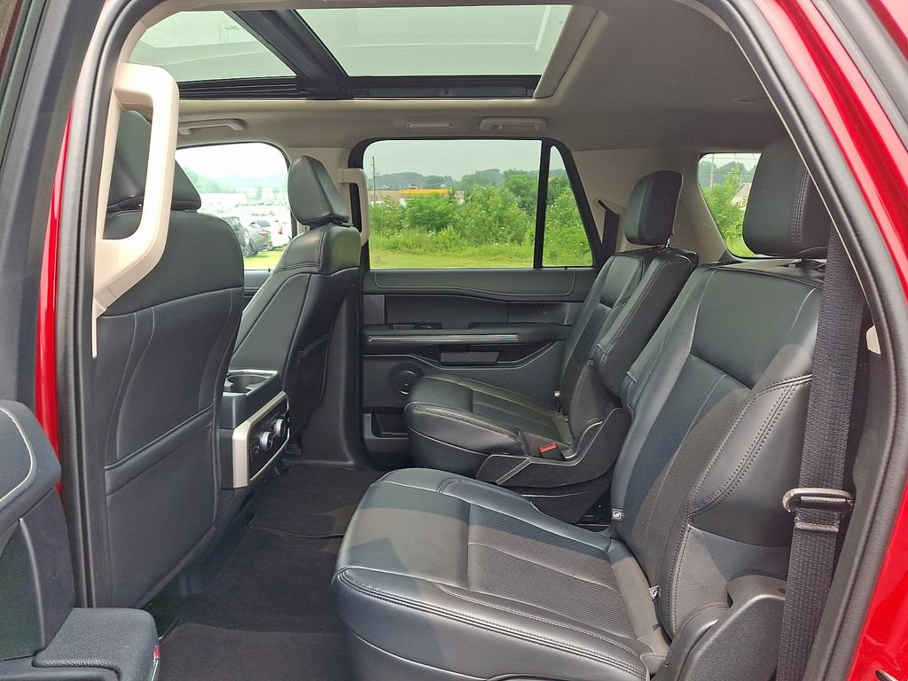 Certified 2022 Ford Expedition Max XLT AWD/4WD image 11