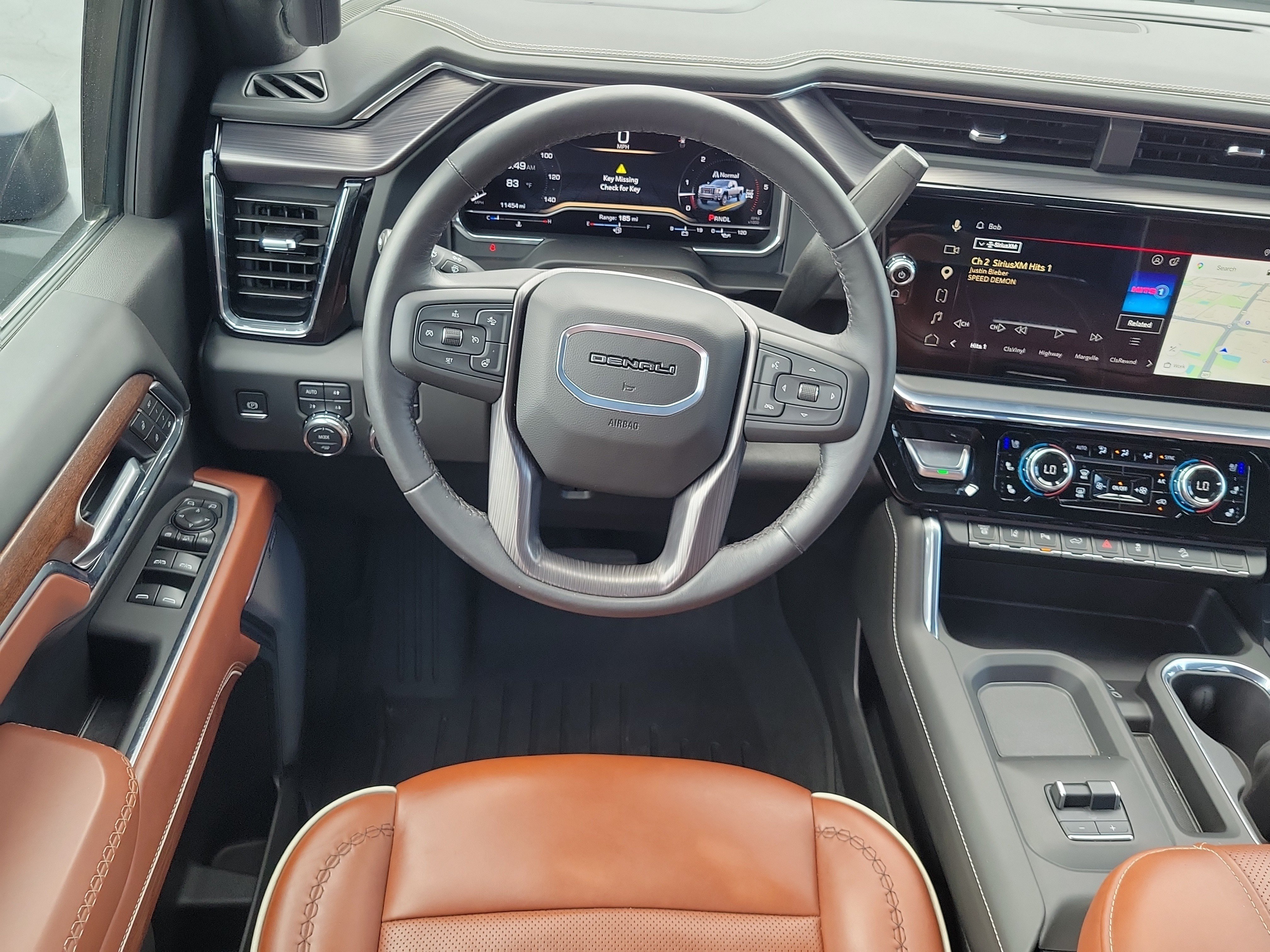 Used 2025 GMC Sierra 2500 Denali Ultimate AWD/4WD image 17