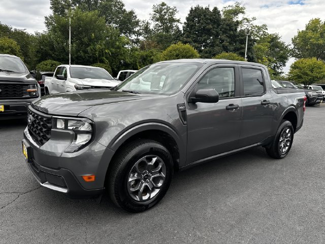 Certified 2025 Ford Maverick XLT w/ Equipment Group 302A AWD/4WD image 9