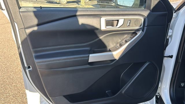 Certified 2023 Ford Explorer XLT w/ Equipment Group 202A image 11