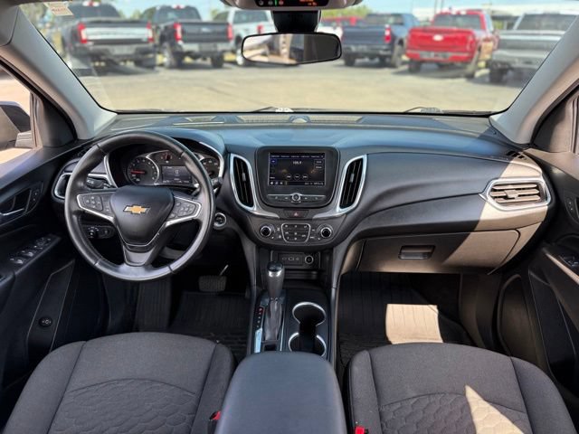 Used 2020 Chevrolet Equinox LT w/ Driver Convenience Package FWD video 2