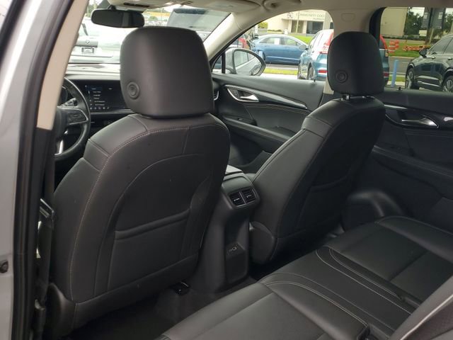 Used 2023 Buick Envision Essence image 11