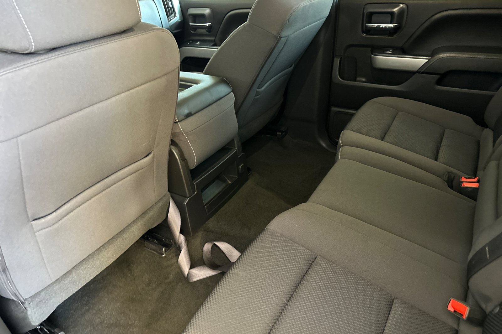 Used 2018 Chevrolet Silverado 1500 LT w/ All Star Edition AWD/4WD image 12