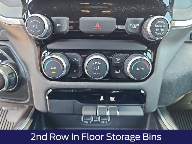 Used 2022 RAM 1500 Big Horn RWD image 29
