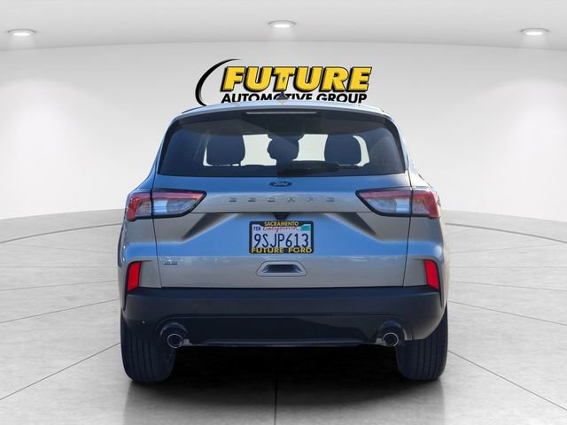 Certified 2022 Ford Escape SE w/ SE Sport Appearance Package FWD image 5