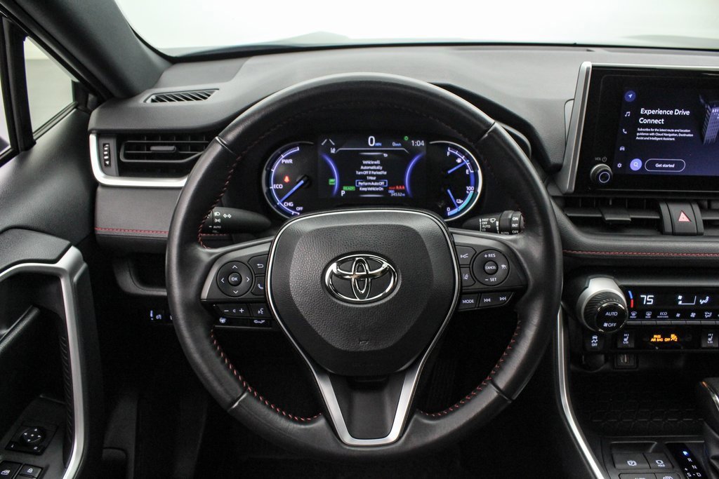 Used 2023 Toyota RAV4 SE image 13