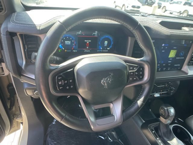 Certified 2025 Ford Bronco Outer Banks AWD/4WD image 18