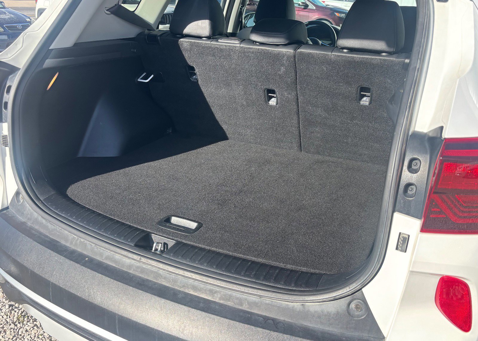 Used 2021 Kia Seltos SX image 10