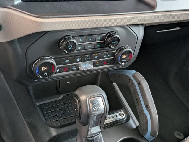 Certified 2024 Ford Bronco Wildtrak AWD/4WD image 18