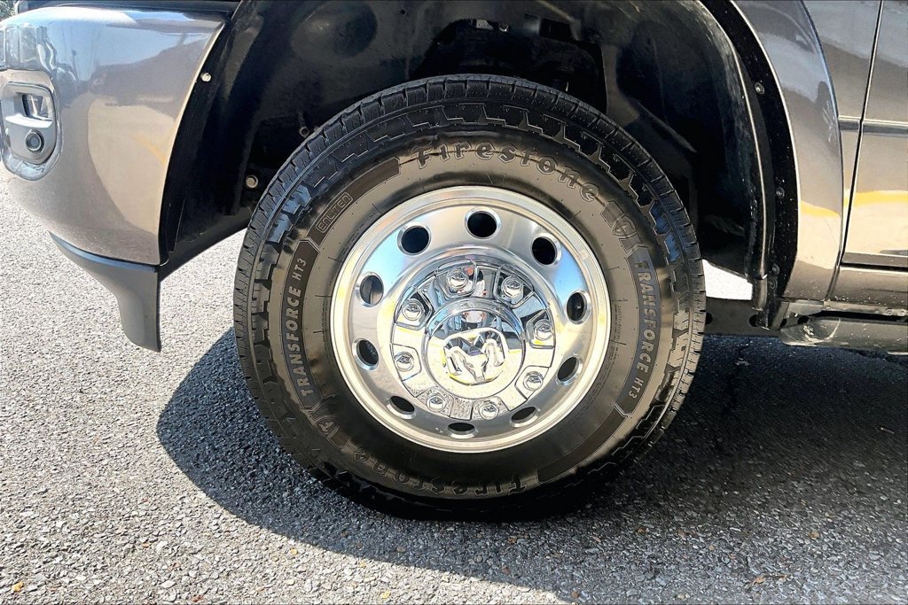 Used 2022 RAM 3500 Limited AWD/4WD image 7