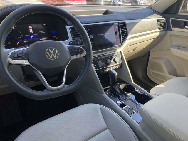 Used 2022 Volkswagen Atlas SE w/ Panoramic Sunroof Package image 28