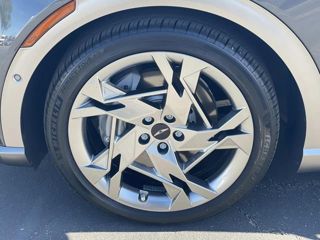 Used 2023 Genesis GV60 Performance image 38