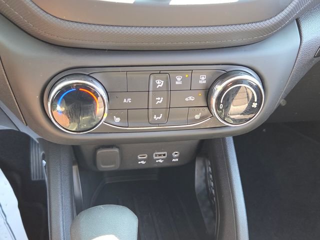 Used 2023 Chevrolet TrailBlazer LT image 13