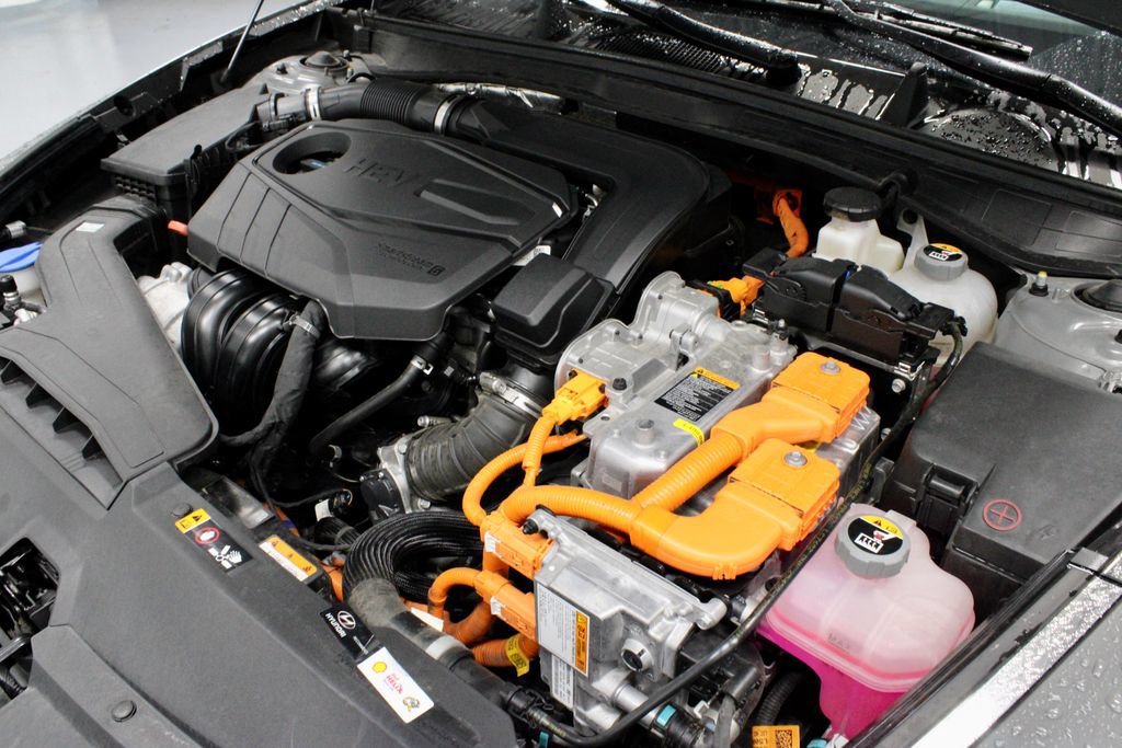 Used 2023 Hyundai Sonata Limited FWD image 16