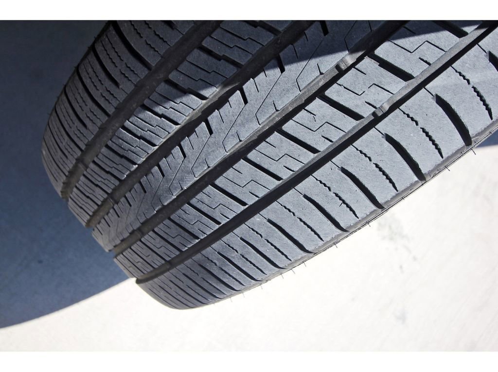 Used 2022 Jeep Grand Cherokee Overland image 32